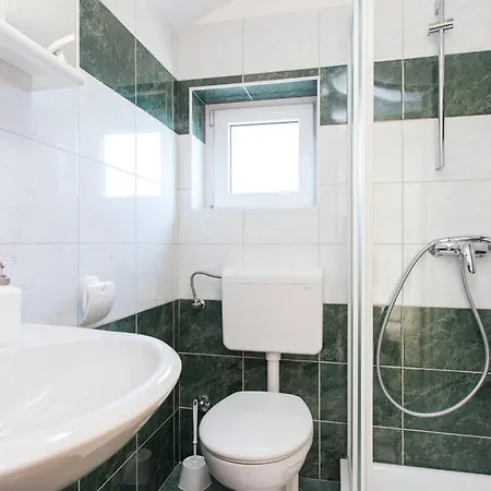 Sandra Apartment Punat
